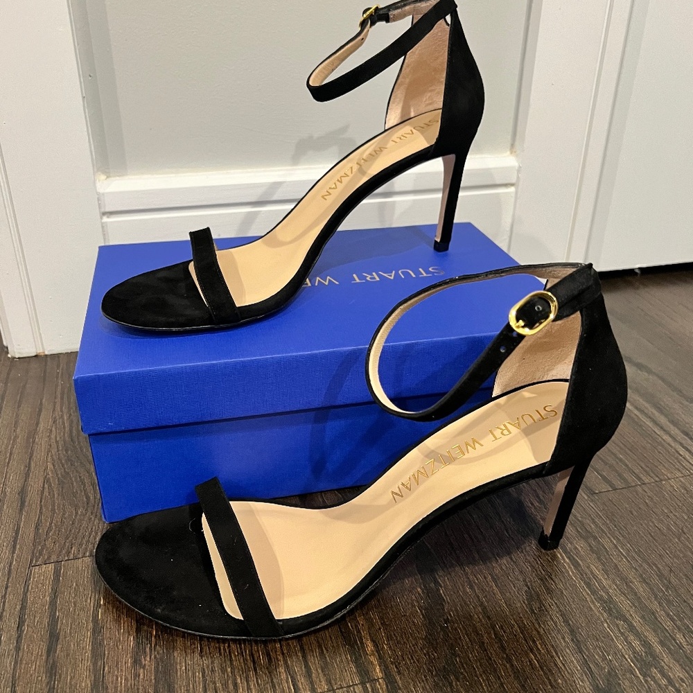 AUTHENTIC Stuart Weitzman NUNAKED STRAIGHT Sandal